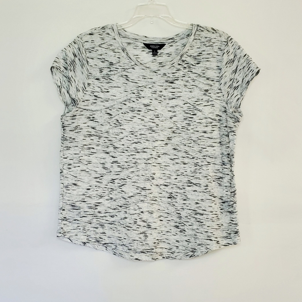 Simply Vera Textured Round Neck Short Sleeve Shirt